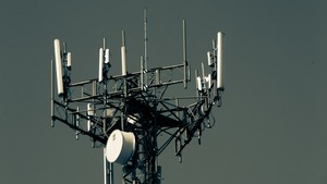 Le dossier d'information sur le projet d'une station antenne-relais disponible en mairie. 